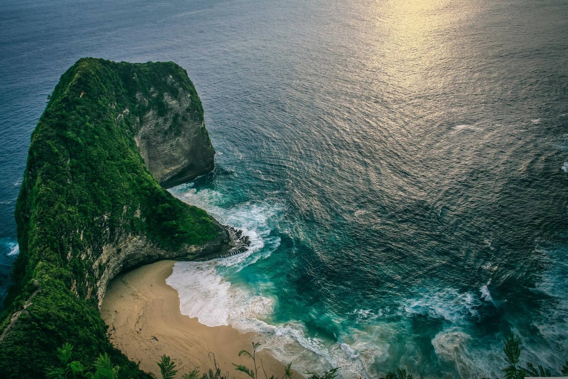 Kelingking Beach - Nusa Penida Bali private tour