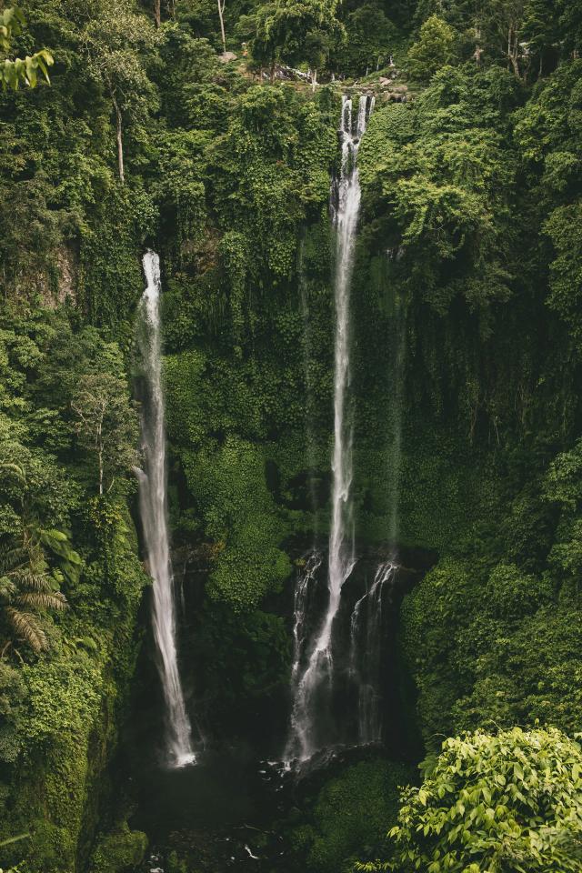 sekumpul-waterfall